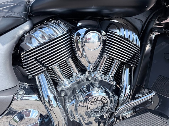 Indian Roadmaster med specialbyggt släp 10 of 27