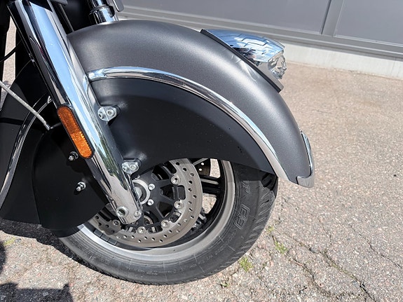 Indian Roadmaster med specialbyggt släp 11 of 27