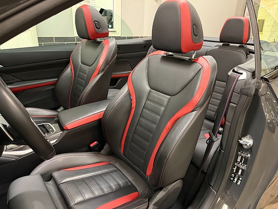 BMW M440i 11 of 17