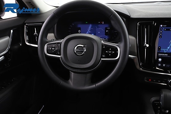 Volvo V90 4 of 5