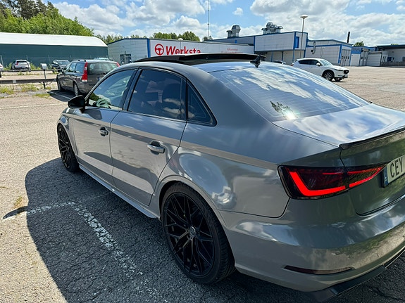 Audi A3 3 of 13