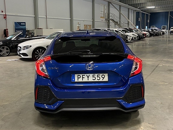 Honda Civic 4 of 5