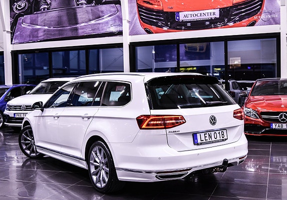 Volkswagen Passat 3 of 5