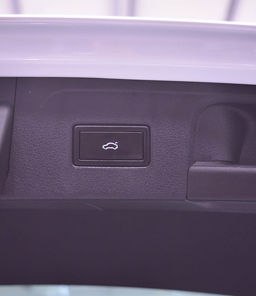 Volkswagen Passat 16 of 17