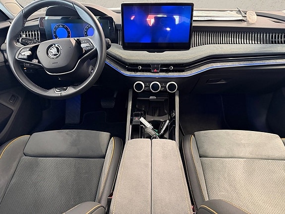 Skoda Superb 5 of 5