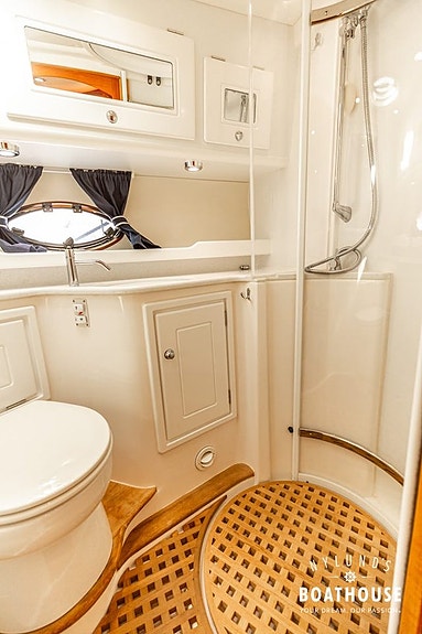 Nord West 420 Flybridge | 2x Volvo Penta D6-370 18 of 30