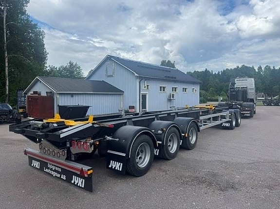 Jyki Lastväxlarvagn/Lastväxlarsläp med hydr.-cylinder 2 of 8