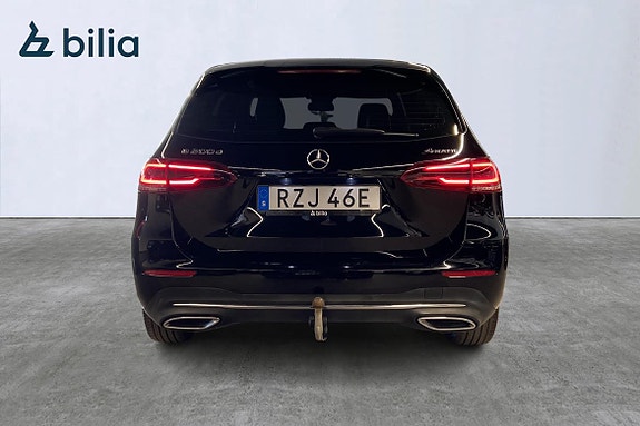 Mercedes-Benz B160 d 4 of 5