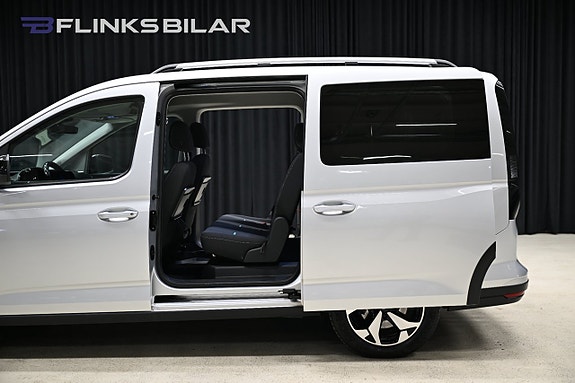 Ford Tourneo Connect 5 of 5