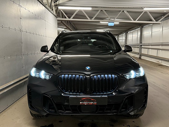 BMW X5 3 of 5