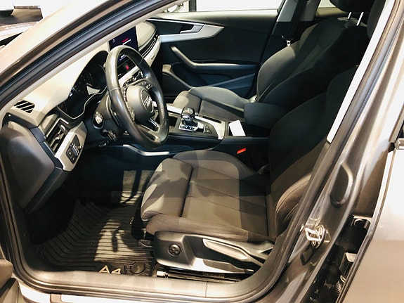 Audi A4 7 of 9