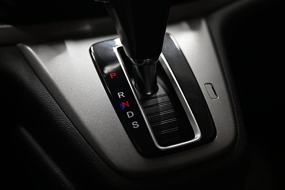 Honda CR-V 16 of 30