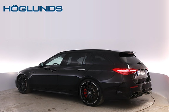 Mercedes-Benz C63 6 of 30