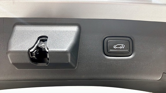 Kia K4 14 of 19