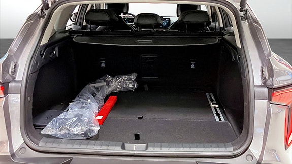 Kia K4 12 of 19