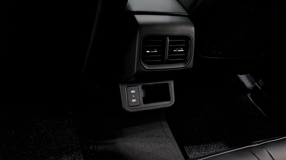 Kia K4 15 of 19