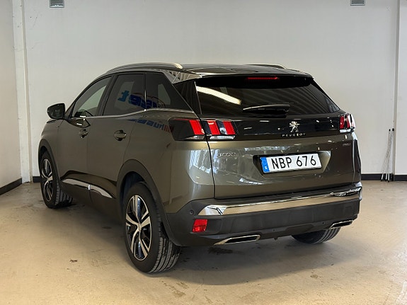 Peugeot 3008 4 of 5