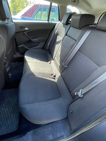 Opel Insignia 11 of 12