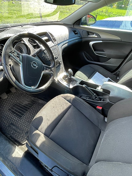 Opel Insignia 8 of 12