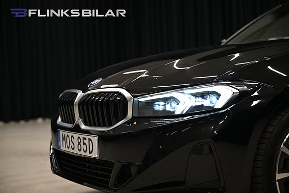 BMW 330e 13 of 30