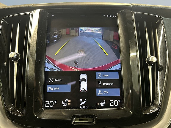 Volvo XC60 15 of 24
