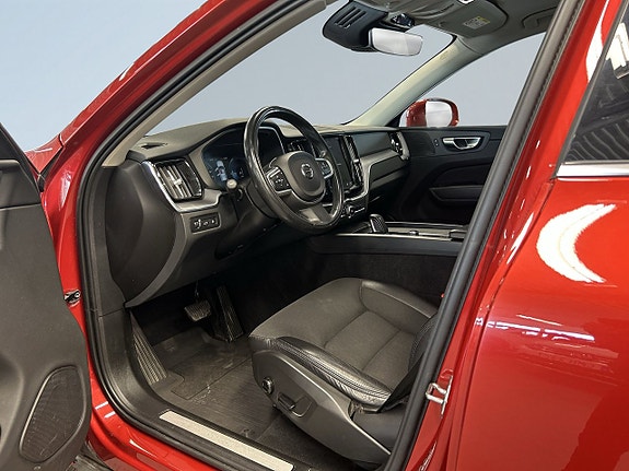 Volvo XC60 7 of 24