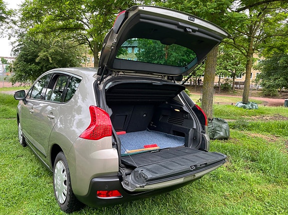 Peugeot 3008 9 of 14