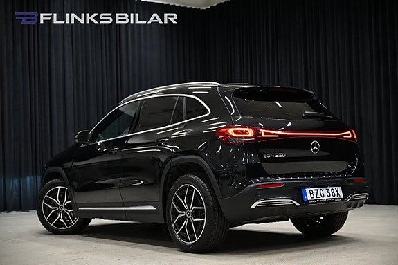 Mercedes-Benz EQA250 3 of 30