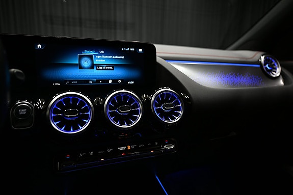 Mercedes-Benz EQA250 24 of 30