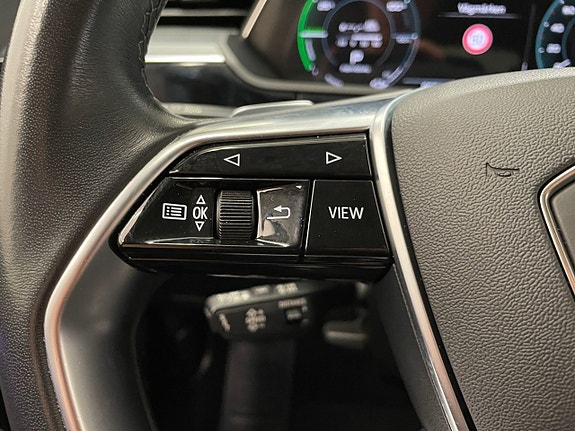 Audi Q8 23 of 26