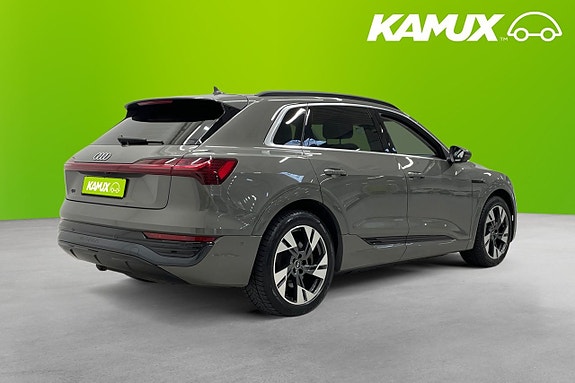 Audi Q8 4 of 5