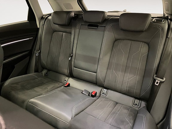 Audi Q8 14 of 26