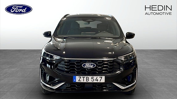 Ford Kuga 8 of 12