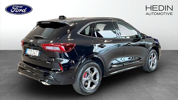 Ford Kuga 2 of 5