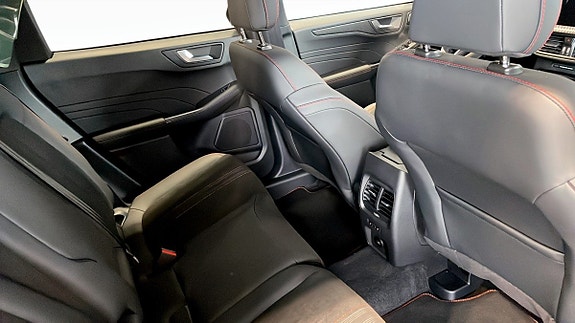 Ford Kuga 5 of 5