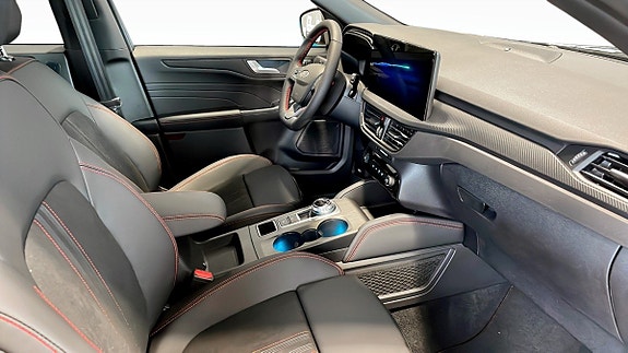 Ford Kuga 3 of 5