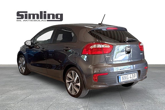 Kia Rio 2 of 5