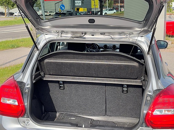 Suzuki Swift 6 of 6