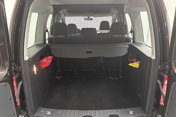 Volkswagen Caddy 12 of 30