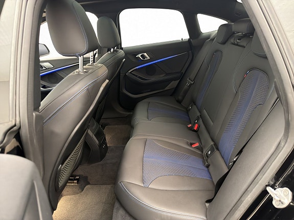 BMW 220d 29 of 30