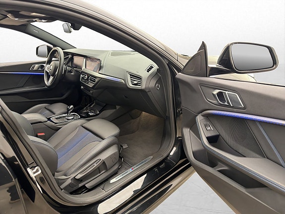 BMW 220d 28 of 30