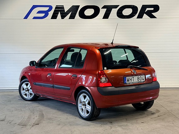Renault Clio 3 of 11