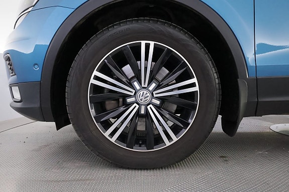 Volkswagen Tiguan 15 of 16