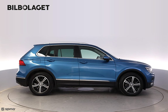 Volkswagen Tiguan 2 of 16