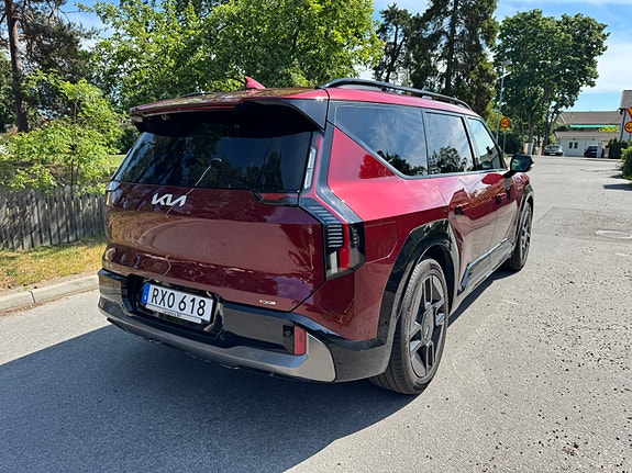 Kia EV9 2 of 5