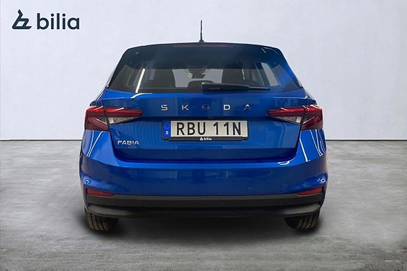 Skoda Fabia 4 of 17