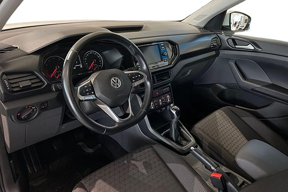 Volkswagen T-Cross 10 of 21