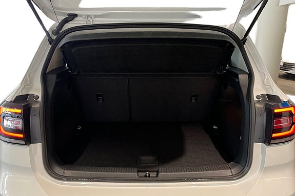 Volkswagen T-Cross 20 of 21