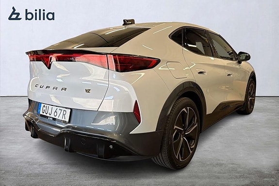 Cupra Tavascan 14 of 15