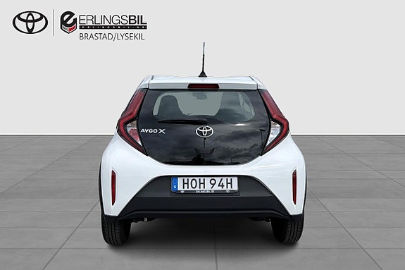 Toyota Aygo X 4 of 5